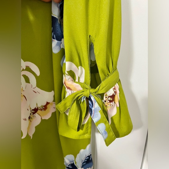 NWT LOFT Floral Dress (XSP) - Picture 3 of 5